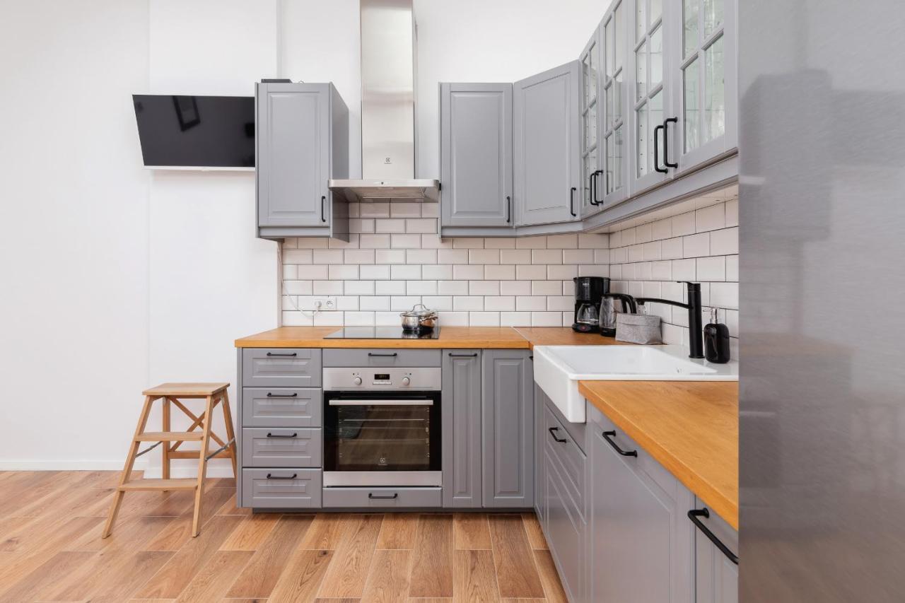 Radziwillowska Apartment Cracow Planty By Noclegi Renters Krakow Dış mekan fotoğraf