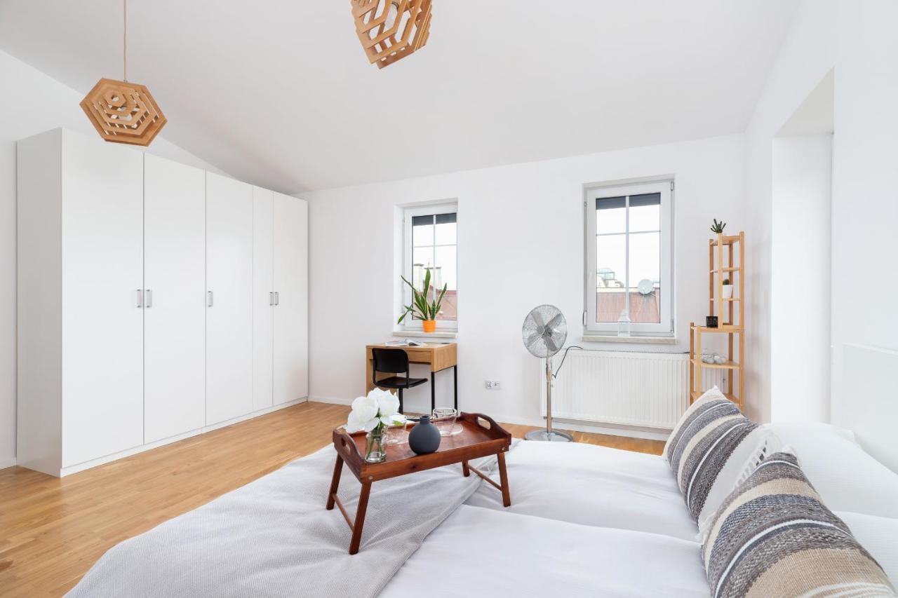 Radziwillowska Apartment Cracow Planty By Noclegi Renters Krakow Dış mekan fotoğraf