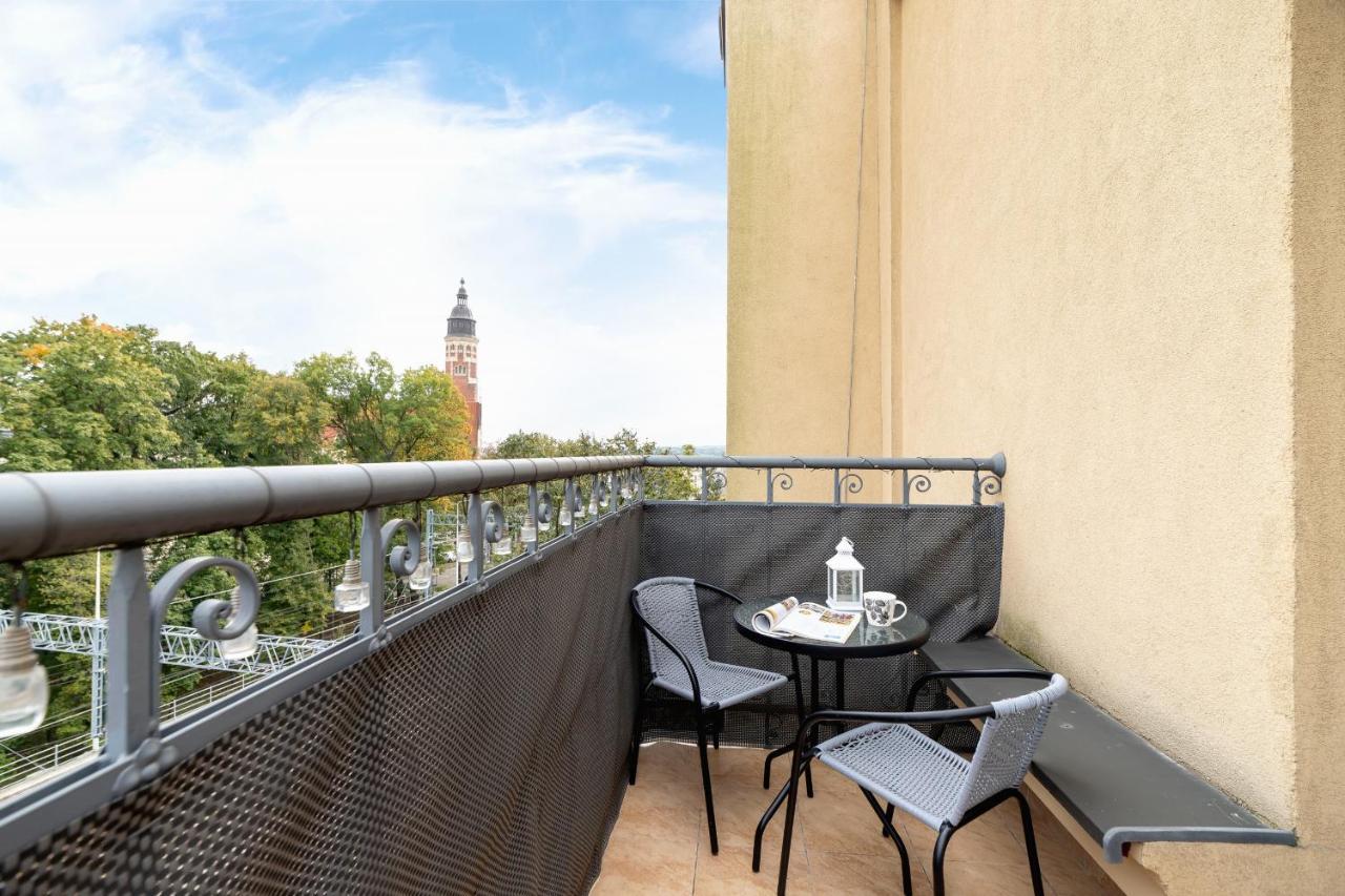 Radziwillowska Apartment Cracow Planty By Noclegi Renters Krakow Dış mekan fotoğraf