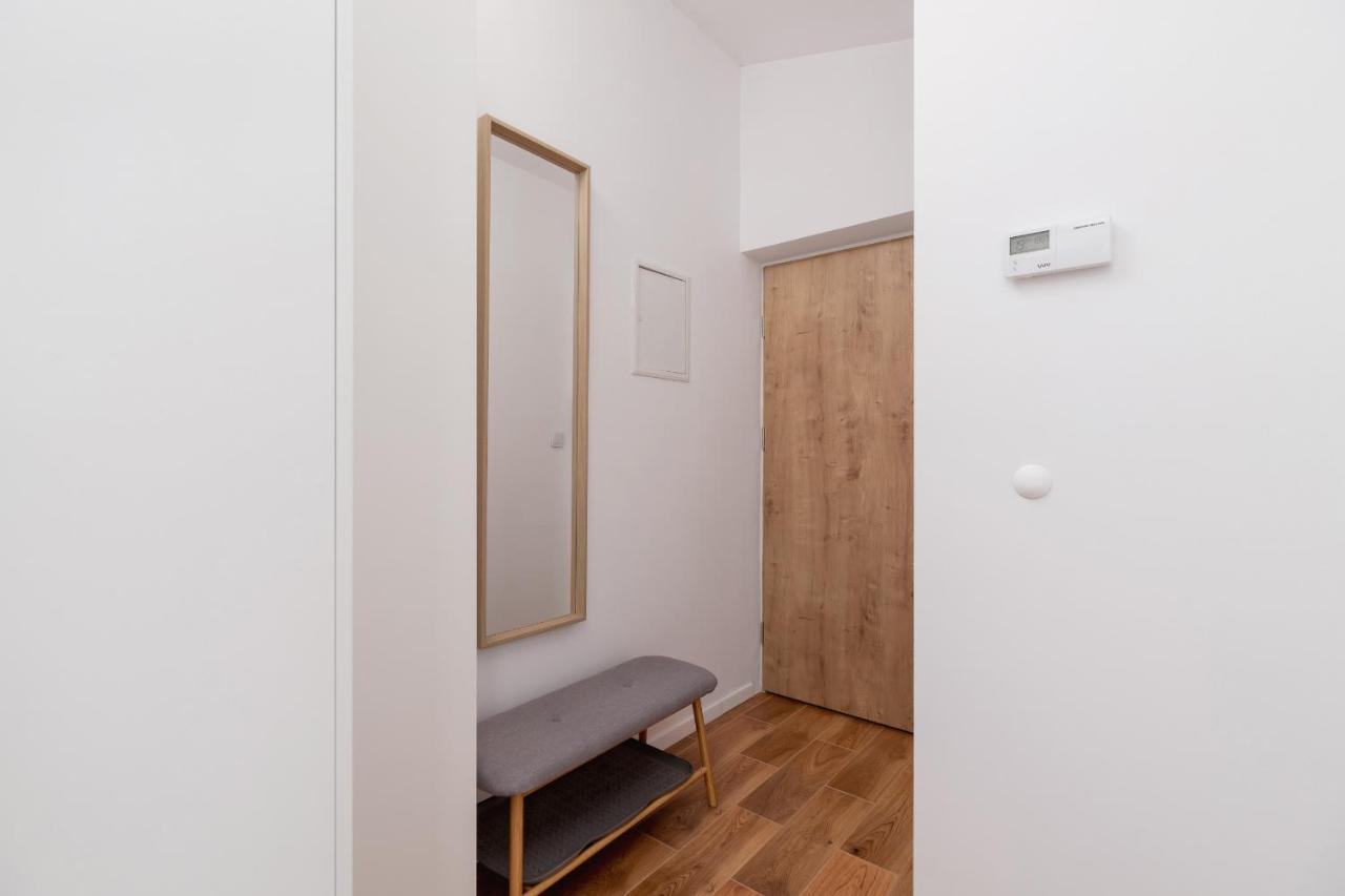 Radziwillowska Apartment Cracow Planty By Noclegi Renters Krakow Dış mekan fotoğraf