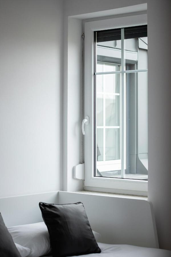 Radziwillowska Apartment Cracow Planty By Noclegi Renters Krakow Dış mekan fotoğraf